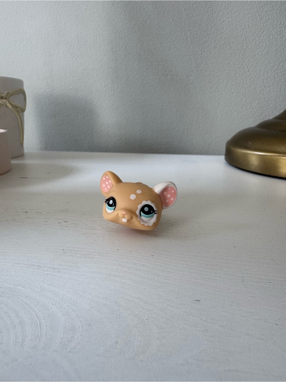 Littlest Pet Shop Tan Deer Head with Pink Ear Spots and Blue Eyes